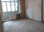 Satılır 1 otaqlı 45 m2 köhnə tikili 8 mkr