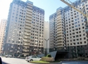 Satılır 2 otaqlı 70 m2 yeni tikili Qara Qarayev m.