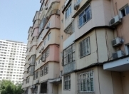 Satılır 3 otaqlı 73 m2 köhnə tikili Elmlər Akademiyası m.