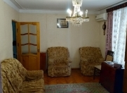 İcarəyə verilir 1 otaqlı 35 m2 köhnə tikili Elmlər Akademiyası m.