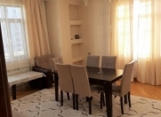 İcarəyə verilir 4 otaqlı 106 m2 yeni tikili Gənclik m.