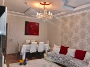 İcarəyə verilir 3 otaqlı 60 m2 köhnə tikili Səməd Vurğun parkı