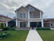 Satılır 6 otaqlı 360 m2 bağ evi Şüvəlan