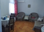 Satılır 2 otaqlı 45 m2 köhnə tikili 6-cı parallel
