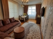 Satılır 2 otaqlı 54 m2 köhnə tikili 8 km