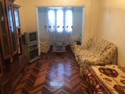 Satılır 3 otaqlı 90 m2 köhnə tikili 8 mkr