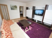 İcarəyə verilir 2 otaqlı 65 m2 köhnə tikili Sahil m.