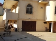 Satılır 9 otaqlı 280 m2 həyət evi 9 mkr
