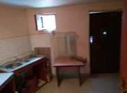 Satılır 3 otaqlı 100 m2 obyekt Şah İsmayıl Xətai m.