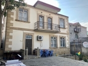 Satılır 5 otaqlı 220 m2 həyət evi Sərhədçi İdman kompleksi