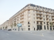 İcarəyə verilir 3 otaqlı 120 m2 yeni tikili Ağ şəhər