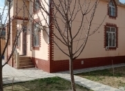 Satılır 5 otaqlı 200 m2 həyət evi Koroğlu m.