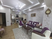 Satılır 2 otaqlı 71 m2 yeni tikili Qara Qarayev m.