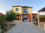 Satılır 4 otaqlı 200 m2 bağ evi Mərdəkan