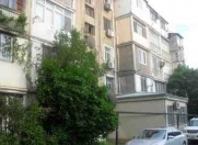 İcarəyə verilir 2 otaqlı 60 m2 köhnə tikili Bakı Dövlət Universiteti