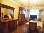 Satılır 3 otaqlı 70 m2 köhnə tikili Yeni Yasamal