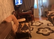 Satılır 2 otaqlı 45 m2 köhnə tikili Milli Məclis