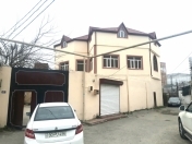 Satılır 7 otaqlı 233.5 m2 həyət evi Alatava 1