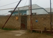 Satılır 2 otaqlı 100 m2 həyət evi Ukrayna dairəsi