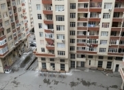 Satılır 2 otaqlı 71 m2 yeni tikili 8 km