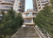 Satılır 1 otaqlı 405 m2 obyekt Musabəyov parkı