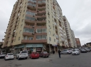Satılır 3 otaqlı 180 m2 obyekt Yasamal r.