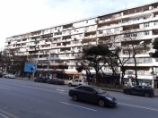 Satılır 3 otaqlı 75 m2 köhnə tikili 8 mkr