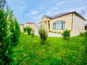 Satılır 4 otaqlı 200 m2 bağ evi Mərdəkan
