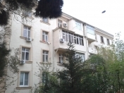 İcarəyə verilir 1 otaqlı 36 m2 köhnə tikili Elmlər Akademiyası m.