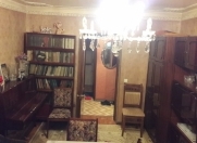 Satılır 3 otaqlı 63 m2 köhnə tikili Yasamal r.