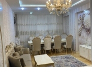 Satılır 3 otaqlı 130 m2 yeni tikili Y.Günəşli