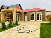 Satılır 4 otaqlı 140 m2 bağ evi Mərdəkan