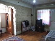 Satılır 1 otaqlı 36 m2 köhnə tikili 8 km