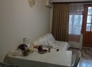 Satılır 3 otaqlı 60 m2 köhnə tikili Koala parkı