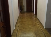 Satılır 5 otaqlı 125 m2 köhnə tikili Gənclik m.