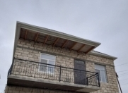 Satılır 5 otaqlı 200 m2 həyət evi Binə