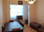 Satılır 2 otaqlı 60 m2 köhnə tikili Xalqlar Dostluğu m.