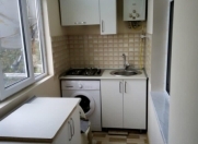 İcarəyə verilir 2 otaqlı 60 m2 köhnə tikili Gənclik m.