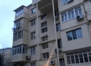 Satılır 2 otaqlı 50 m2 köhnə tikili Yasamal r.