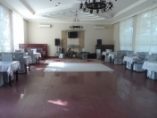 Satılır 10 otaqlı 250 m2 obyekt Rəsulzadə