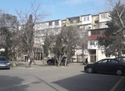 Satılır 3 otaqlı 165 m2 obyekt İnşaatçılar m.