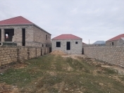 Satılır 2 otaqlı 70 m2 həyət evi Ramana
