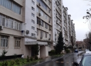 Satılır 5 otaqlı 120 m2 köhnə tikili 6 mkr