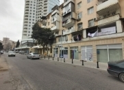 Satılır 2 otaqlı 70 m2 obyekt Musabəyov parkı