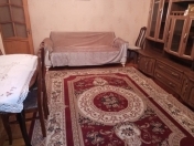 İcarəyə verilir 1 otaqlı 40 m2 köhnə tikili Yasamal r.