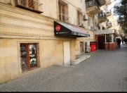 Satılır 6 otaqlı 167 m2 obyekt Yasamal r.