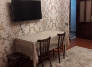 Satılır 3 otaqlı 65 m2 köhnə tikili Y.Günəşli