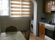 Satılır 5 otaqlı 125 m2 köhnə tikili Gənclik m.