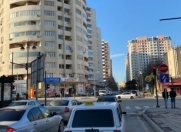 Satılır 3 otaqlı 75 m2 köhnə tikili İnşaatçılar m.
