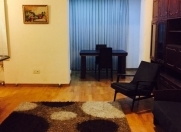 İcarəyə verilir 3 otaqlı 70 m2 köhnə tikili Hüseyn Cavid parkı